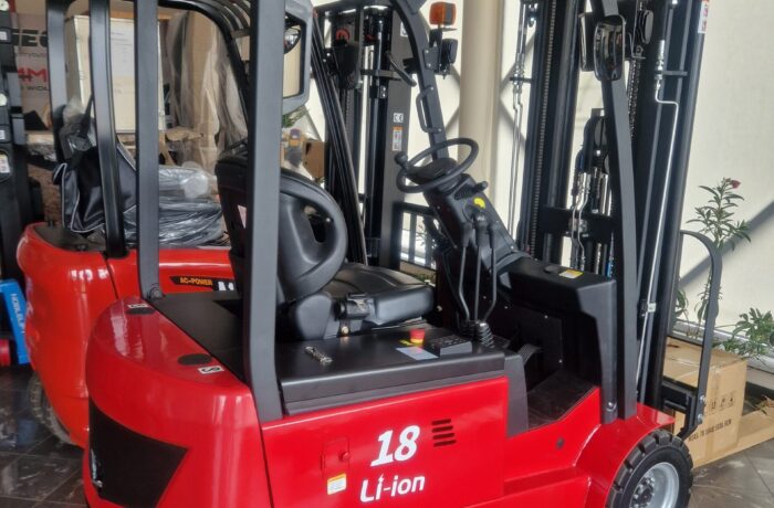 Wózek widłowy elektryczny REDDOT CPD18LE Li ion 1800 kg, 4,8 m