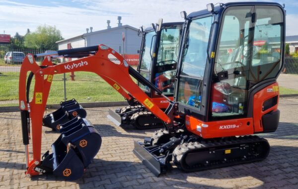 Fabrycznie nowa minikoparka KUBOTA KX019-4 2025